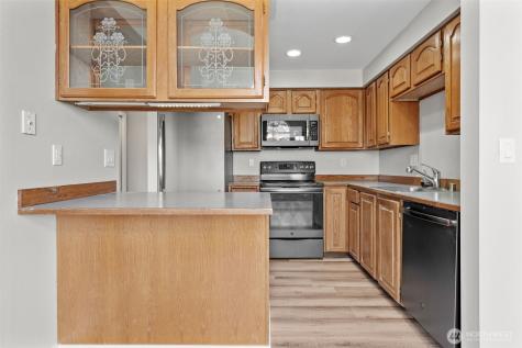 12025 SE 60th Street Bellevue WA 98006