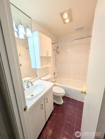 1156 Alki Avenue SW Seattle WA 98116