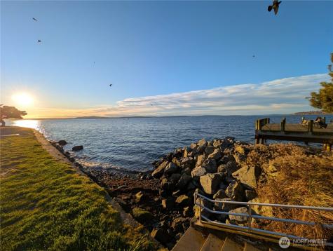 1156 Alki Avenue SW Seattle WA 98116