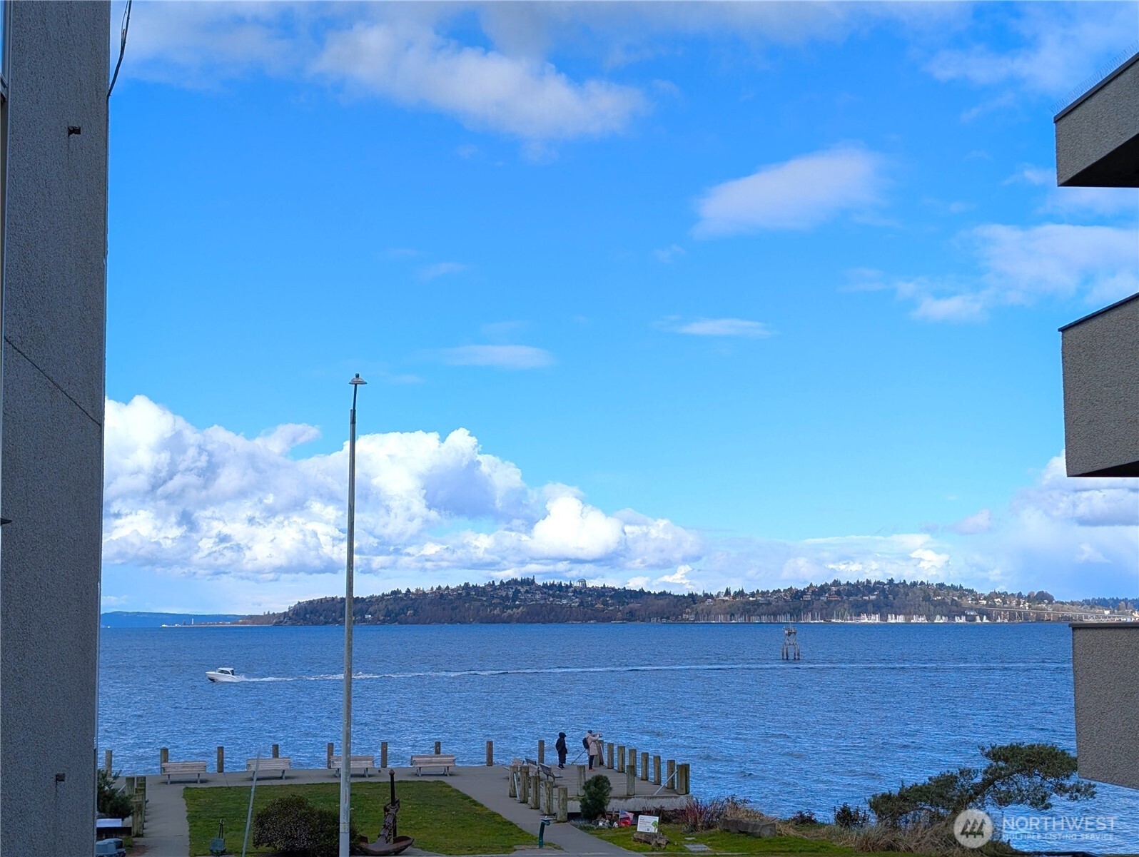 1156 Alki Avenue SW Seattle WA 98116