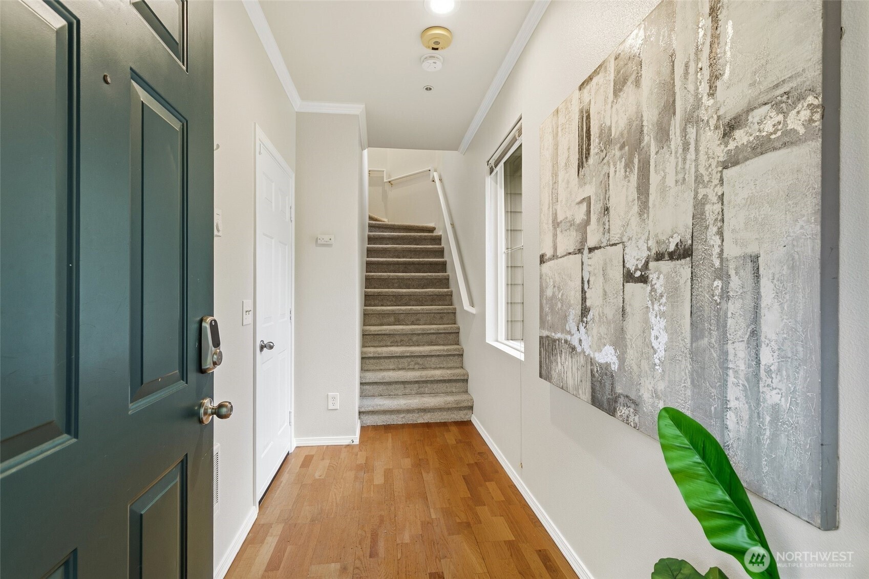 2044 Newport Way NW Issaquah WA 98027