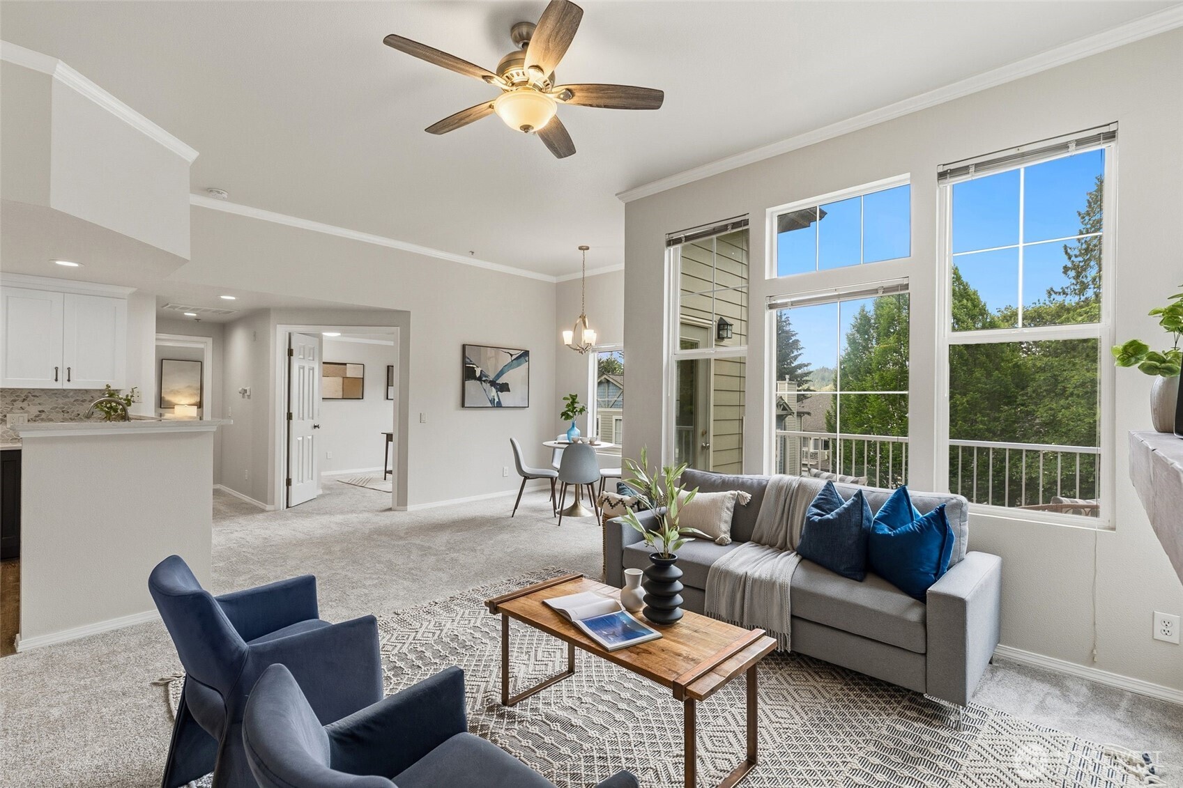 2044 Newport Way NW Issaquah WA 98027