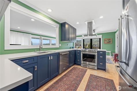 301 S 3rd Street Chelan WA 98816