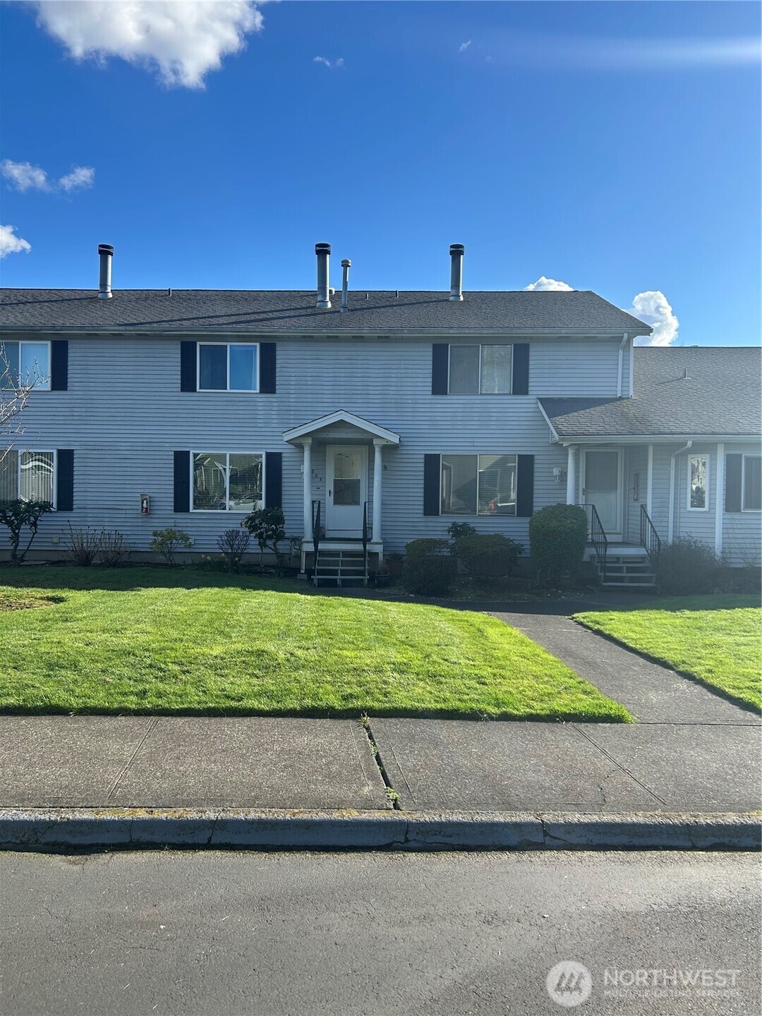 303 S 325th Lane Federal Way WA 98003