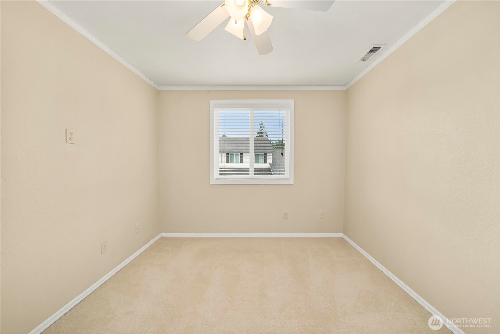 303 S 325th Lane Federal Way WA 98003