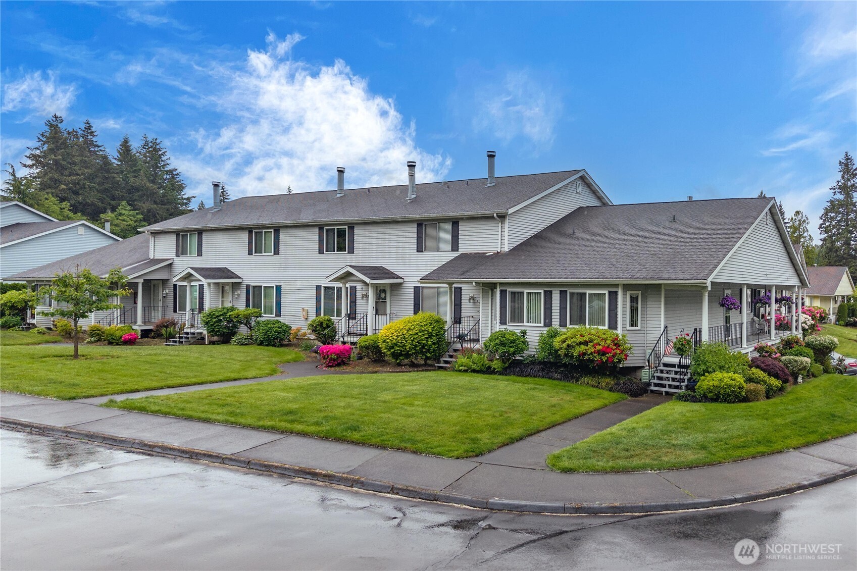 303 S 325th Lane Federal Way WA 98003