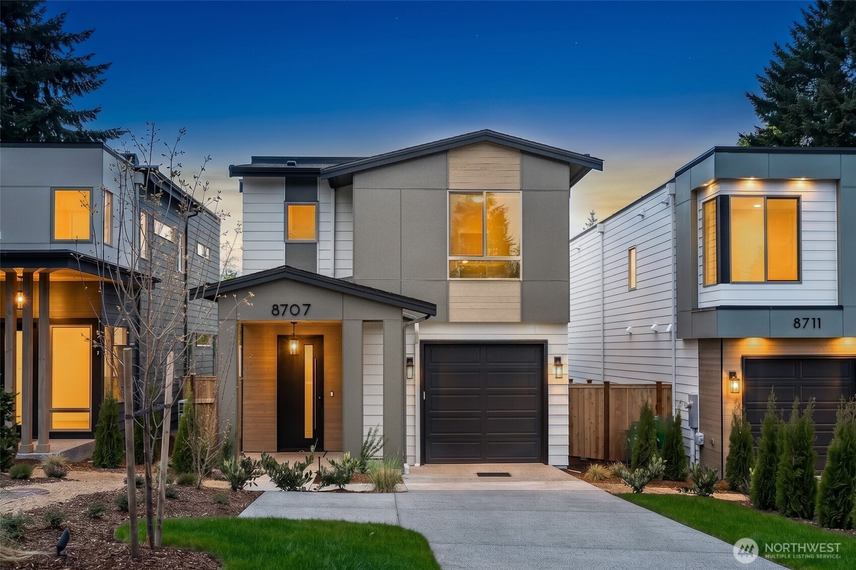 8707 126th Avenue NE Kirkland WA 98033