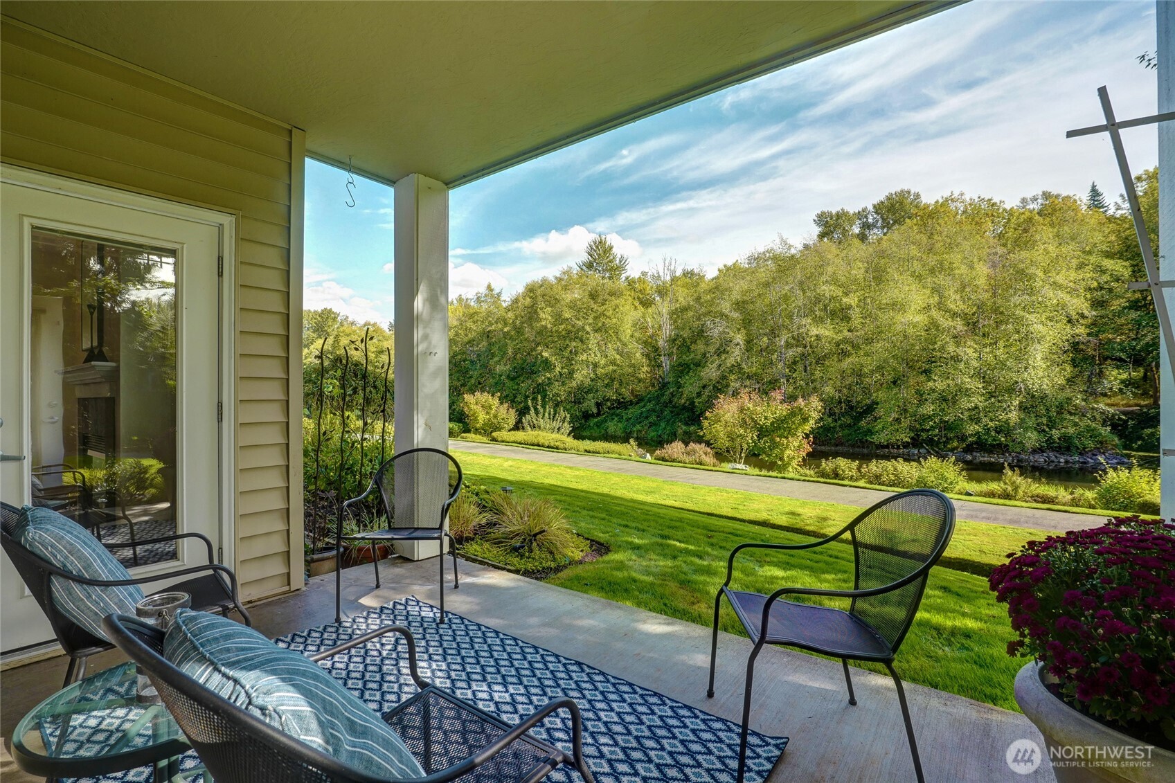 17432 Bothell Way NE Bothell WA 98011