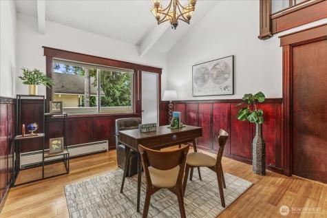 14702 NE 51st Street Bellevue WA 98007