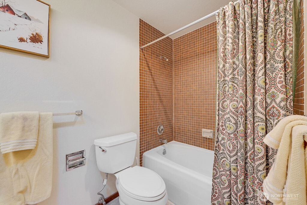 41 Highland Greens Drive Port Ludlow WA 98365