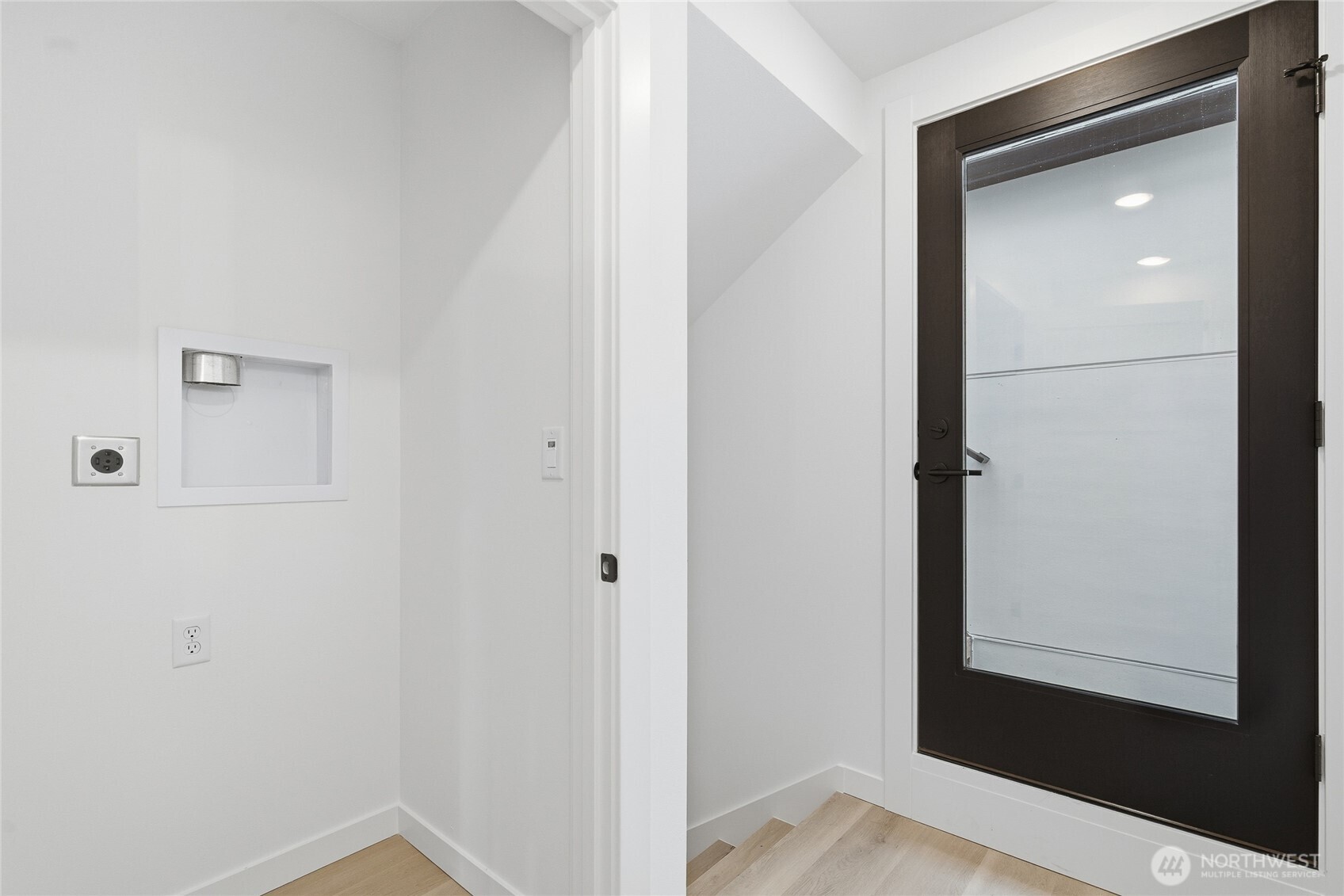 809 S Sullivan Street Seattle WA 98108