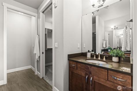 5105 Grand Loop Tacoma WA 98407