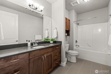 5105 Grand Loop Tacoma WA 98407