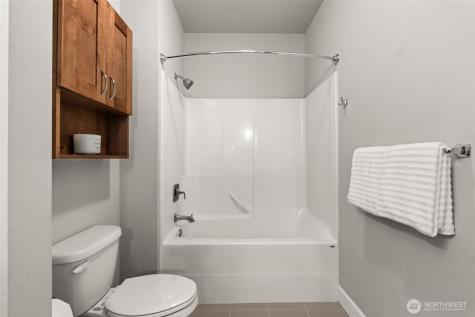 5105 Grand Loop Tacoma WA 98407