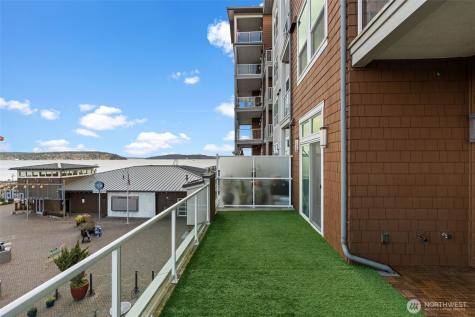 5105 Grand Loop Tacoma WA 98407