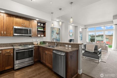 5105 Grand Loop Tacoma WA 98407