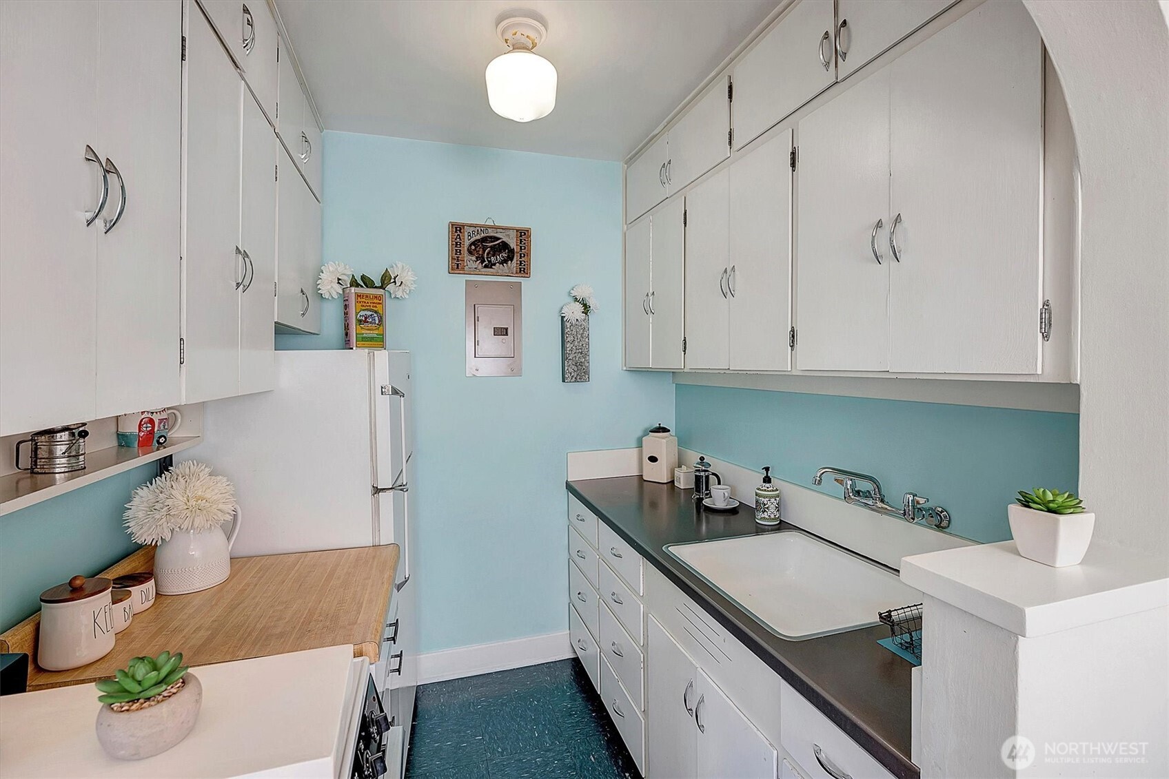 1605 E Olive Street Seattle WA 98122