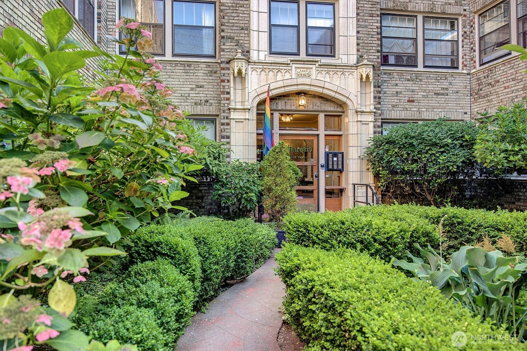 1605 E Olive Street Seattle WA 98122