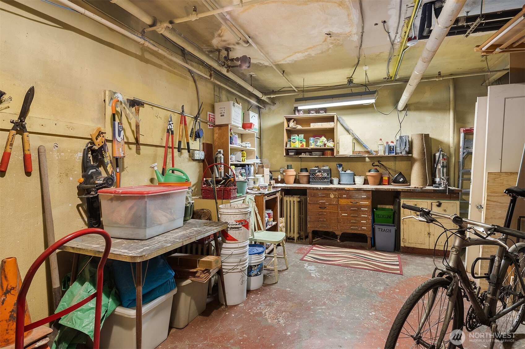 1605 E Olive Street Seattle WA 98122