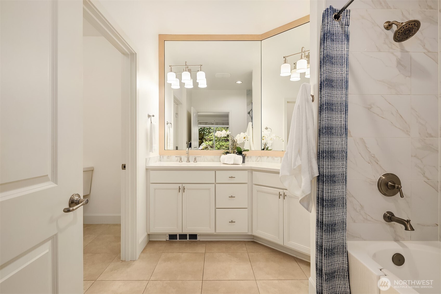 8850 Redmond Woodinville Road NE Redmond WA 98052