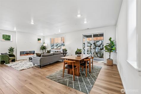 24319 13th Avenue SE Bothell WA 98021