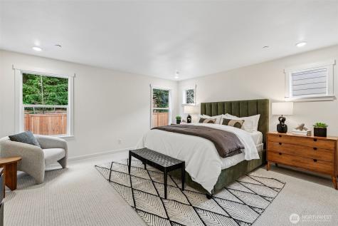 24319 13th Avenue SE Bothell WA 98021