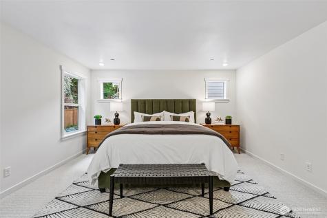 24319 13th Avenue SE Bothell WA 98021