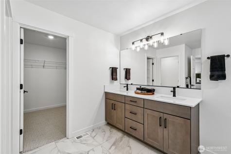 24319 13th Avenue SE Bothell WA 98021