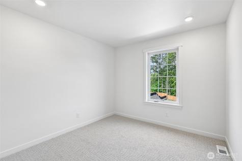 24319 13th Avenue SE Bothell WA 98021
