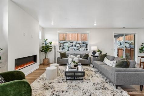 24319 13th Avenue SE Bothell WA 98021