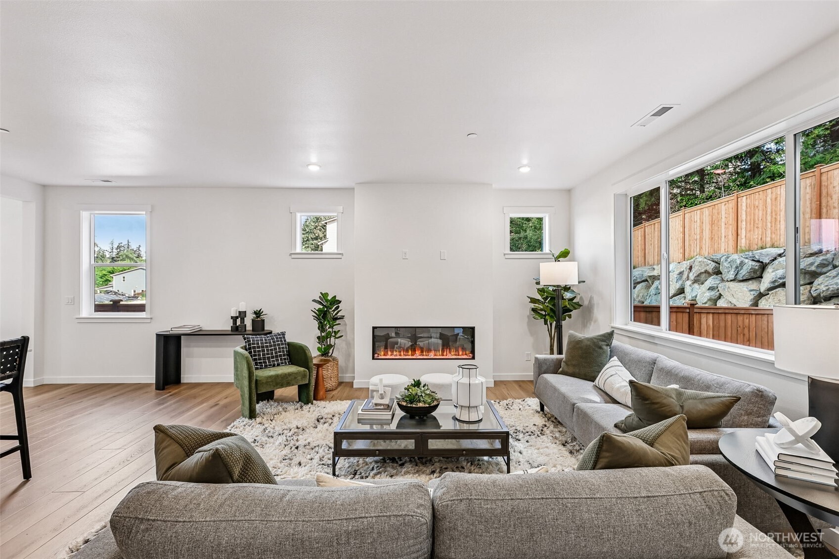24319 13th Avenue SE Bothell WA 98021