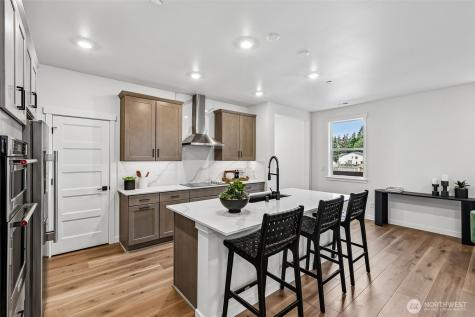 24319 13th Avenue SE Bothell WA 98021