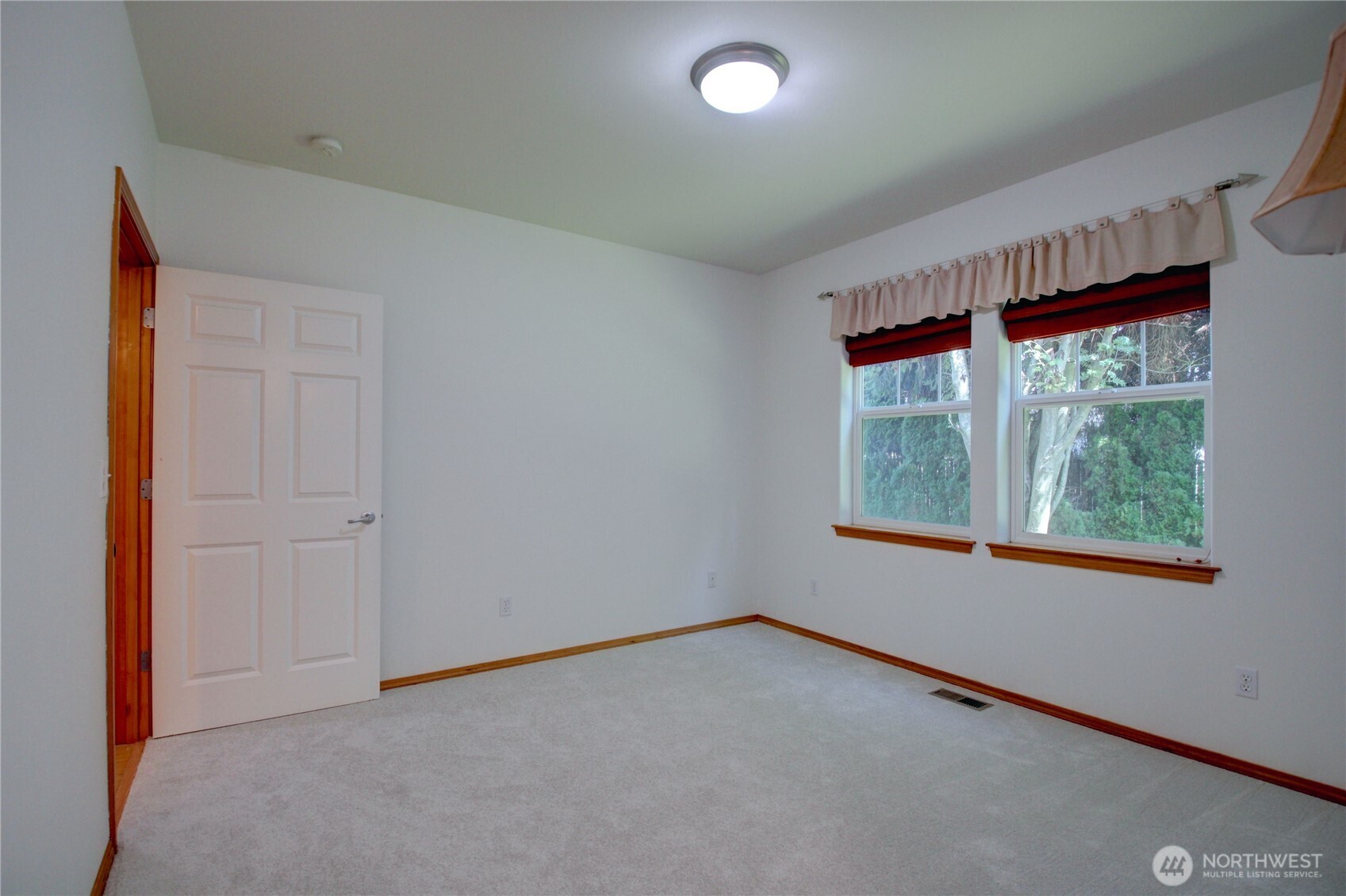 448 Garden Lane Burlington WA 98233