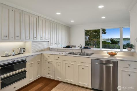 2000 43rd Avenue E Seattle WA 98112