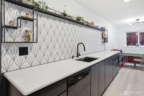 4525 S Henderson Street Seattle WA 98118