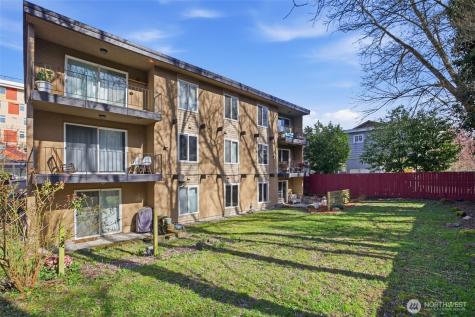 4525 S Henderson Street Seattle WA 98118