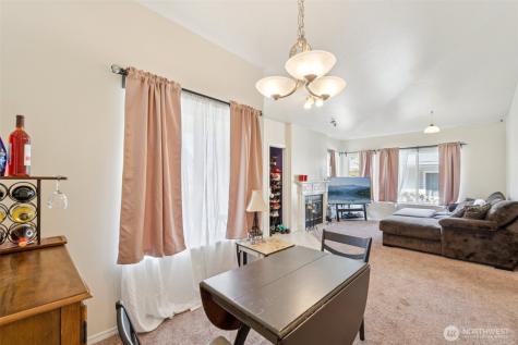 9210 Market Place Lake Stevens WA 98258