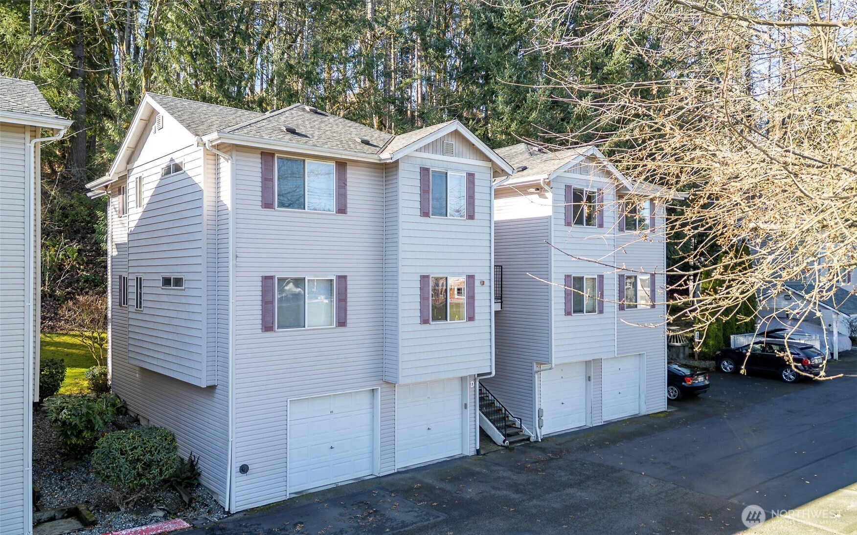 595 Newport Way NW Issaquah WA 98027