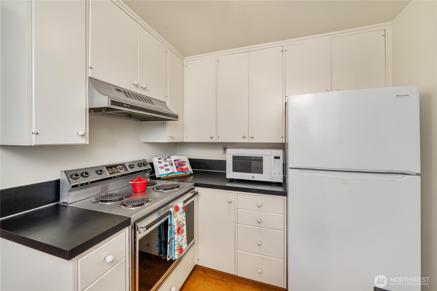 10430 Gravelly Lake Drive SW Lakewood WA 98499