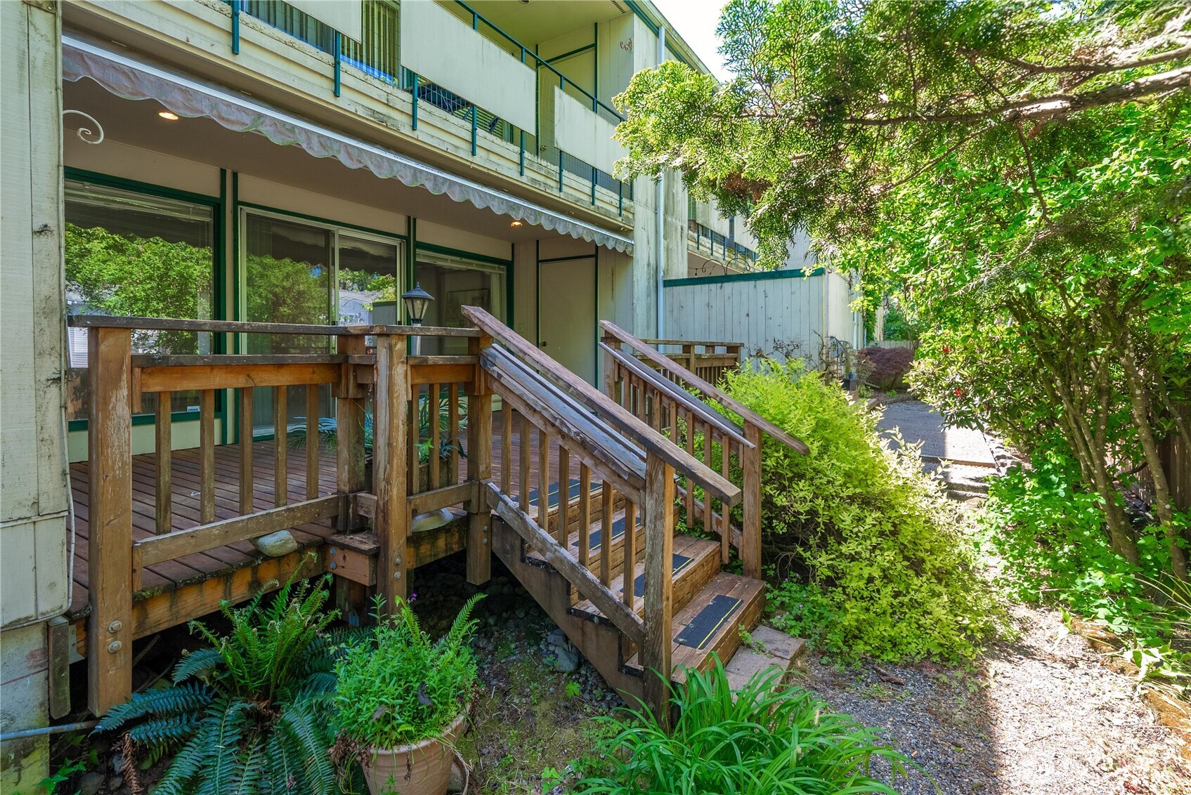 10430 Gravelly Lake Drive SW Lakewood WA 98499