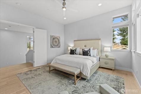 13038 NE 102nd Place Kirkland WA 98033