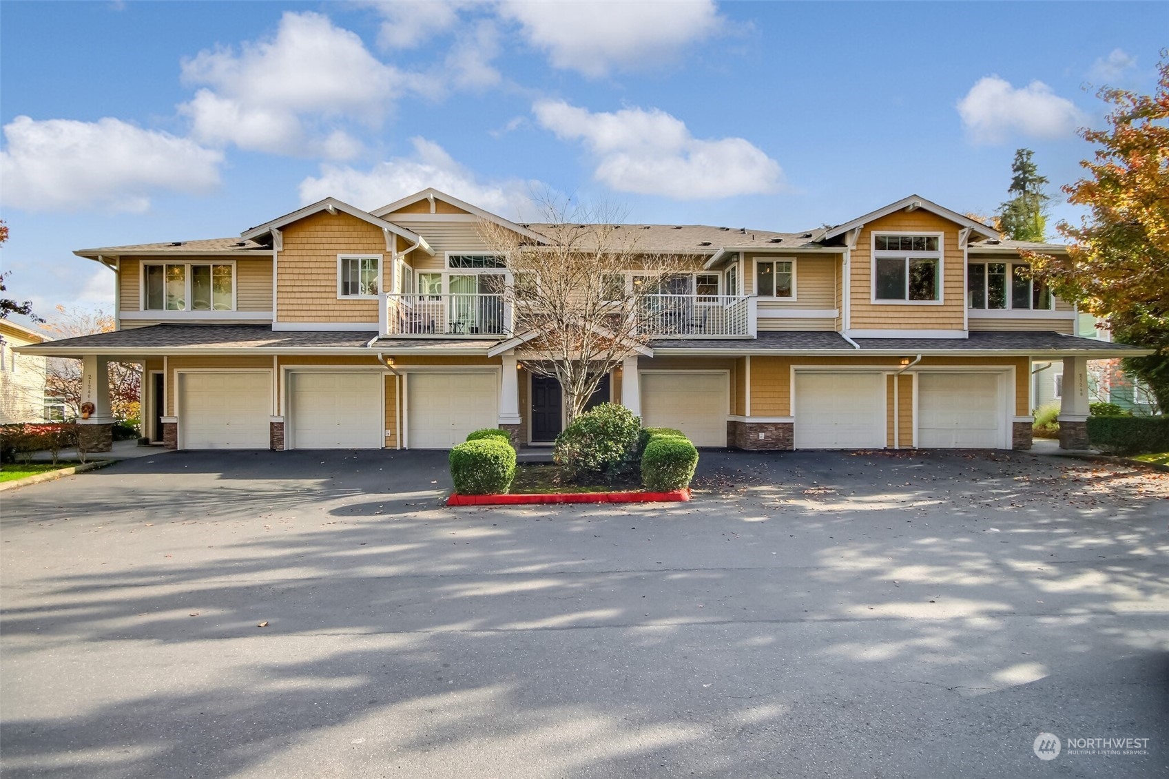 21240 40th Place S Seattle WA 98198