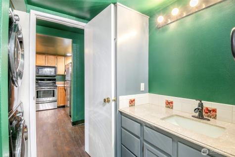 110 SW 116th Street Seattle WA 98146