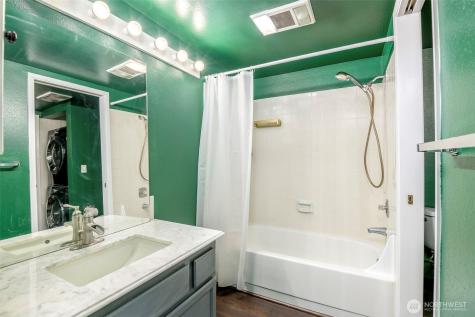 110 SW 116th Street Seattle WA 98146
