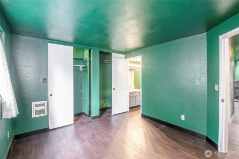 110 SW 116th Street Seattle WA 98146