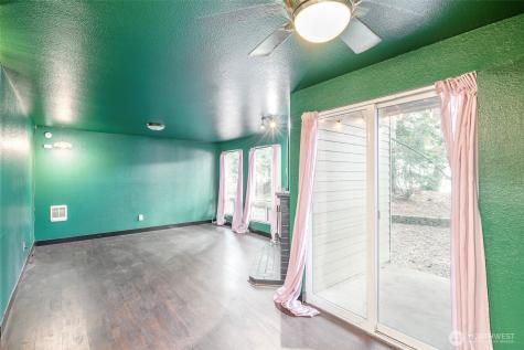 110 SW 116th Street Seattle WA 98146