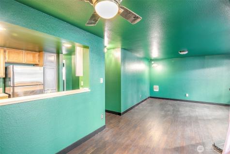 110 SW 116th Street Seattle WA 98146