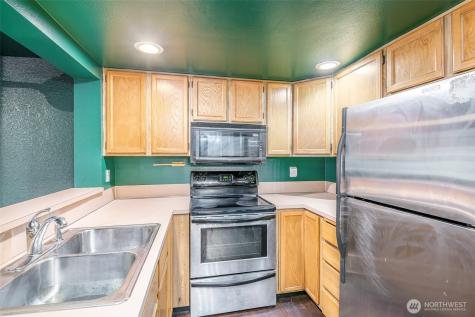 110 SW 116th Street Seattle WA 98146
