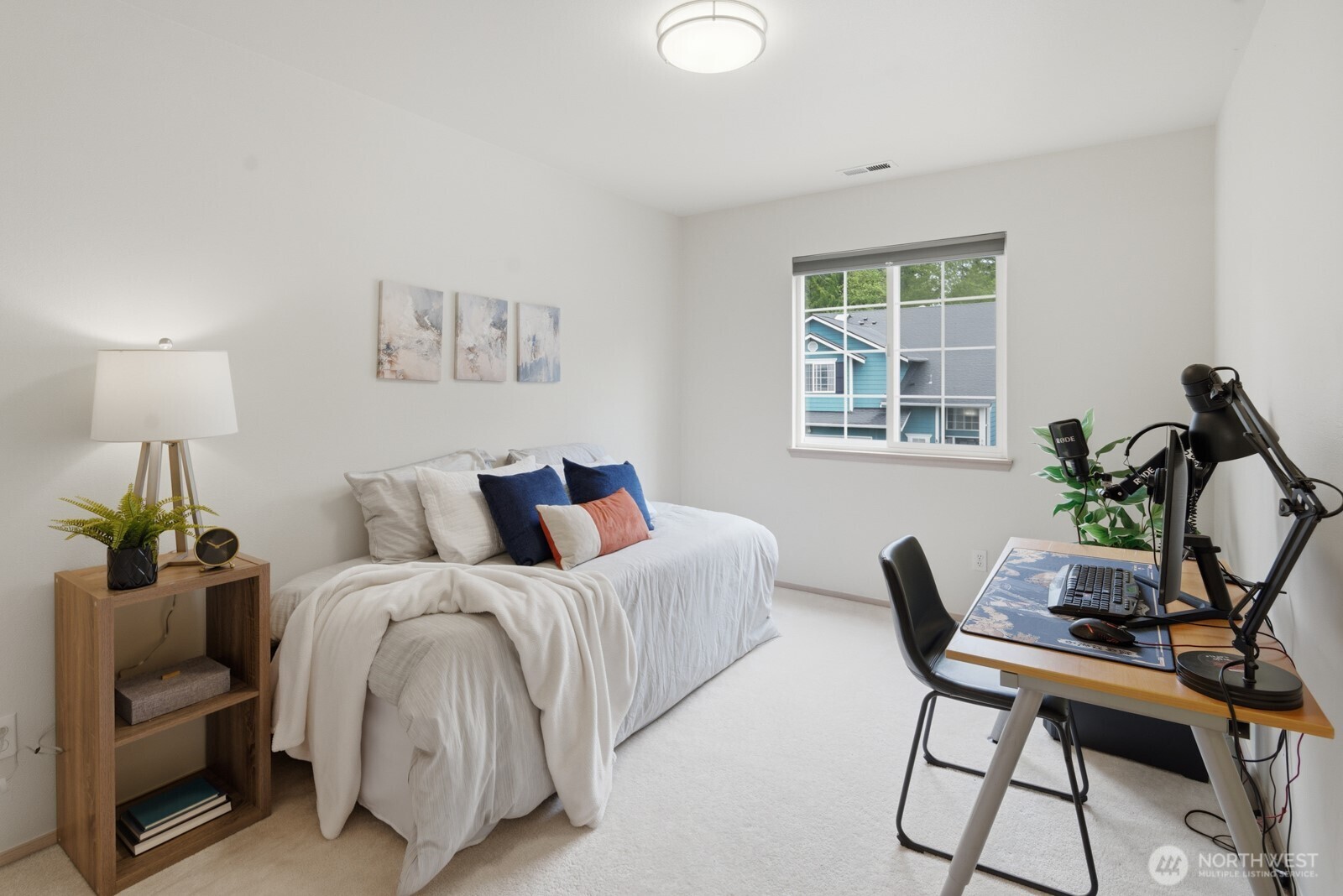 9816 21st Drive SE Everett WA 98208