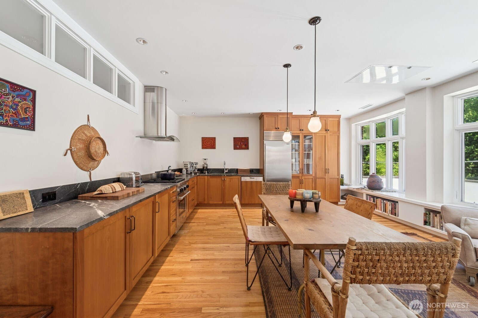 2809 Mount Rainier Drive S Seattle WA 98144